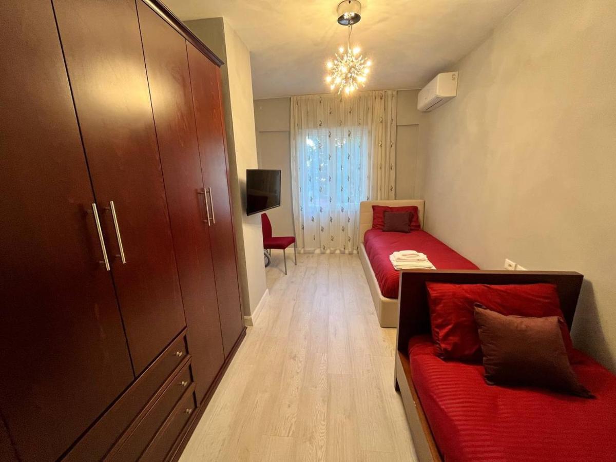 Flat 86 - Explore The Heart Of Tirana Exteriör bild