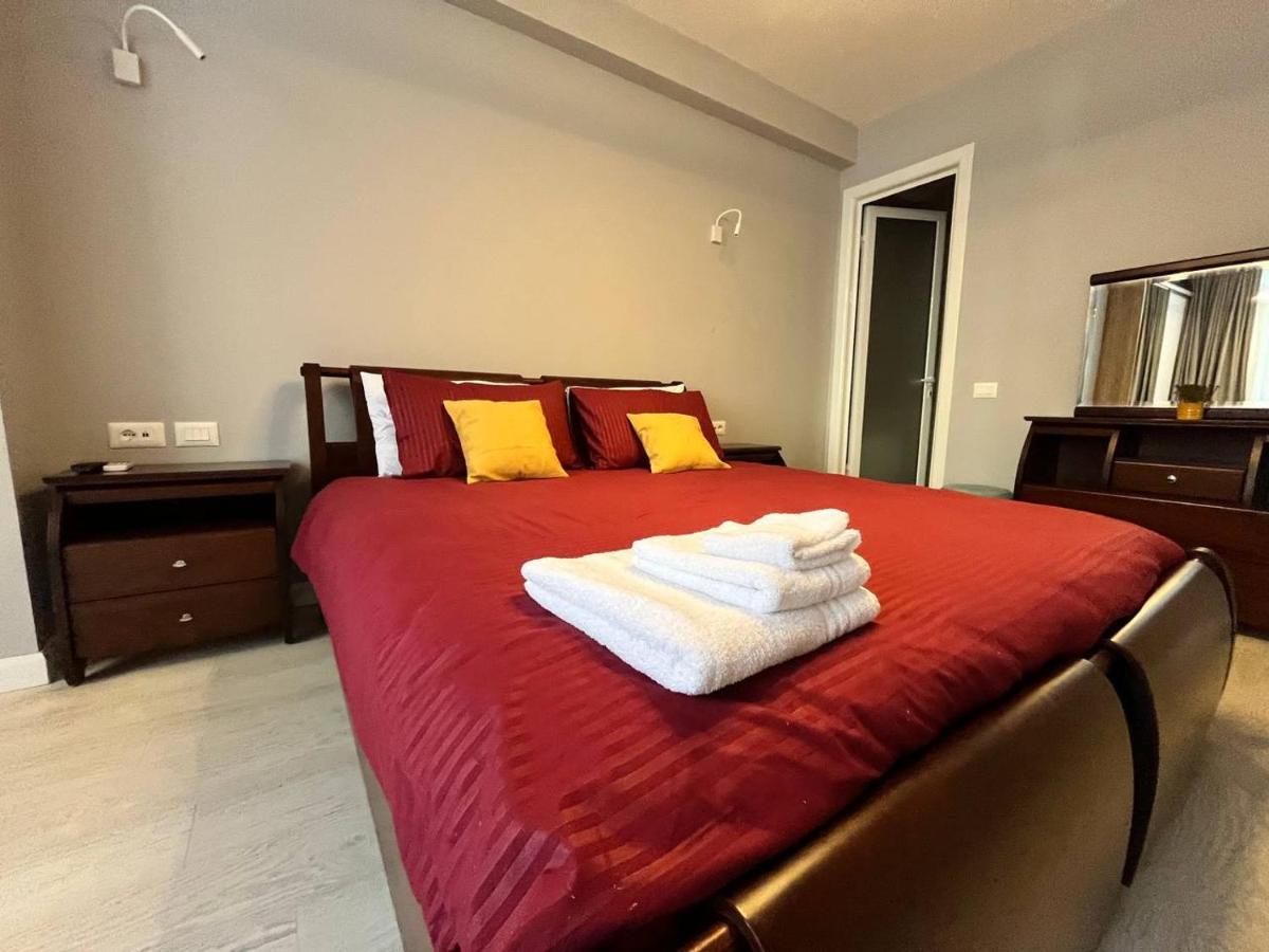 Flat 86 - Explore The Heart Of Tirana Exteriör bild